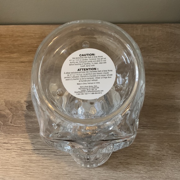 Bath & Body Works 2021 Halloween Skull Candle Holder - Picture 2 of 3